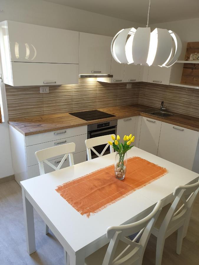 Apartments Stella Apsyrtides Osor Dış mekan fotoğraf