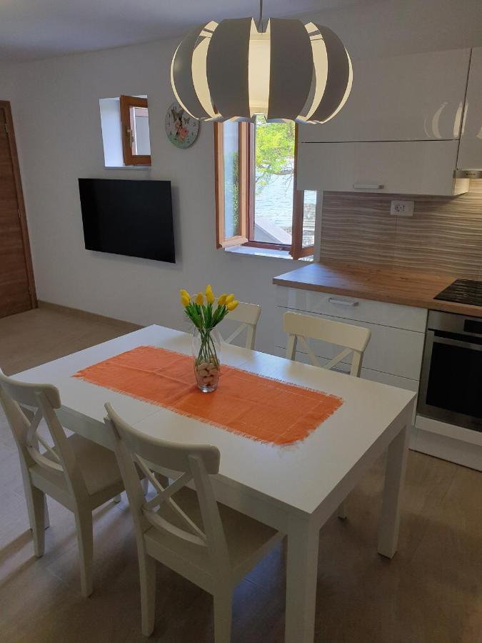 Apartments Stella Apsyrtides Osor Dış mekan fotoğraf
