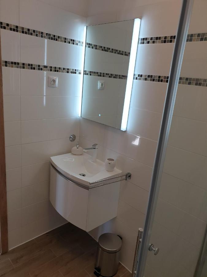 Apartments Stella Apsyrtides Osor Dış mekan fotoğraf